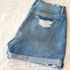Frame le beau Distressed Jean shorts size 31